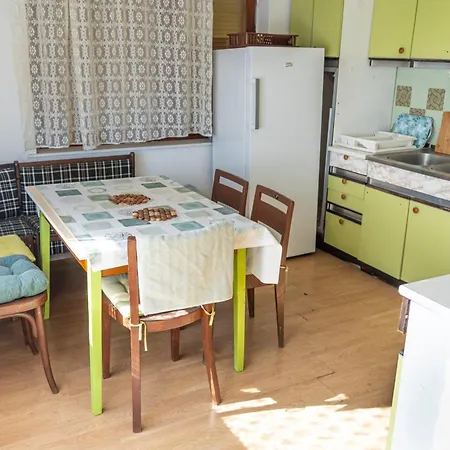 Orle Nature Retreat *